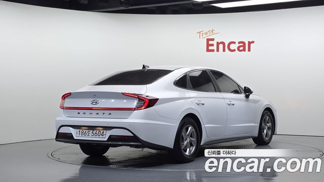 Hyundai Sonata (DN8) 2.0 LPG(rental car) Smart 2020 — фото 2