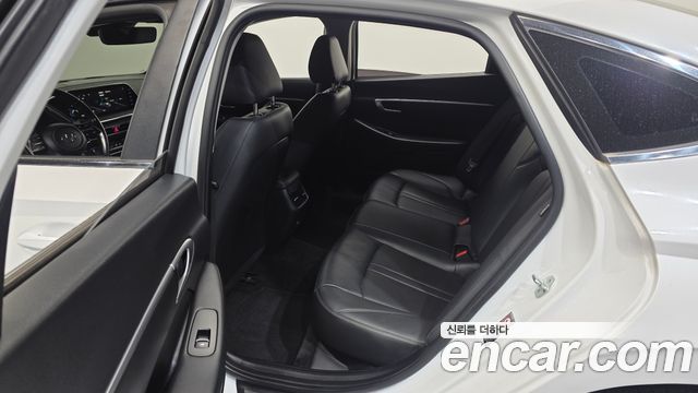 Hyundai Sonata (DN8) 2.0 LPG(rental car) Smart 2020 — фото 11