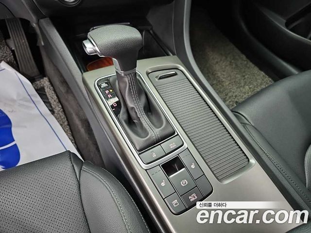 Kia K5 (II) 2.0 Prestige 2020 — фото 8