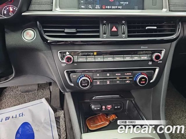 Kia K5 (II) 2.0 Prestige 2020 — фото 10