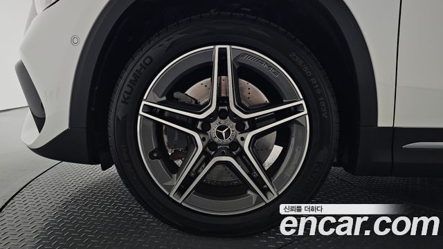 Mercedes-Benz GLA-Class (H247) GLA250 4MATIC 2020 — фото 5