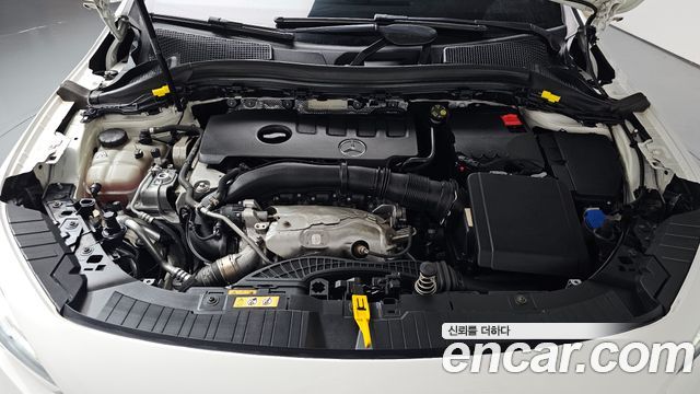 Mercedes-Benz GLA-Class (H247) GLA250 4MATIC 2020 — фото 6