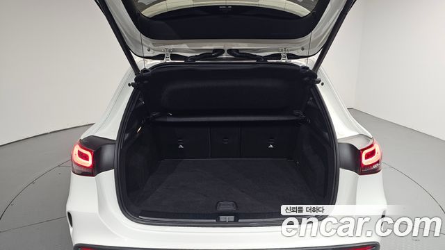 Mercedes-Benz GLA-Class (H247) GLA250 4MATIC 2020 — фото 20