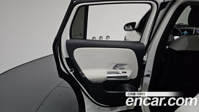 Mercedes-Benz GLA-Class (H247) GLA250 4MATIC 2020 — фото 25