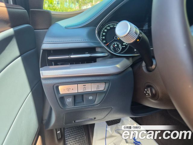 Genesis G80 (RG3) Gasoline 2.5 Turbo AWD 2022 — фото 17