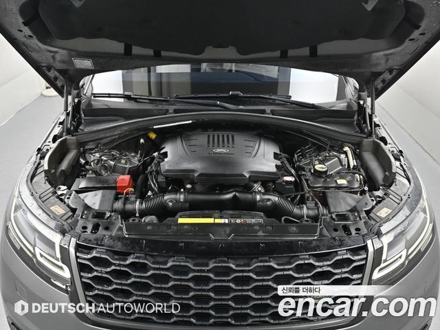 Land Rover Range Rover Velar 3.0 P380 R-Dynamic SE 2018 — фото 6