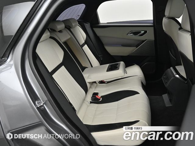 Land Rover Range Rover Velar 3.0 P380 R-Dynamic SE 2018 — фото 16