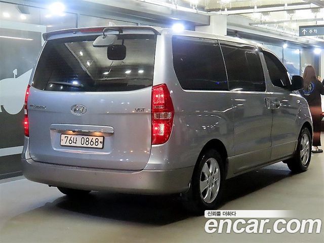 Hyundai Grand Starex Wagon 11-Seater Modern 2021 — фото 4