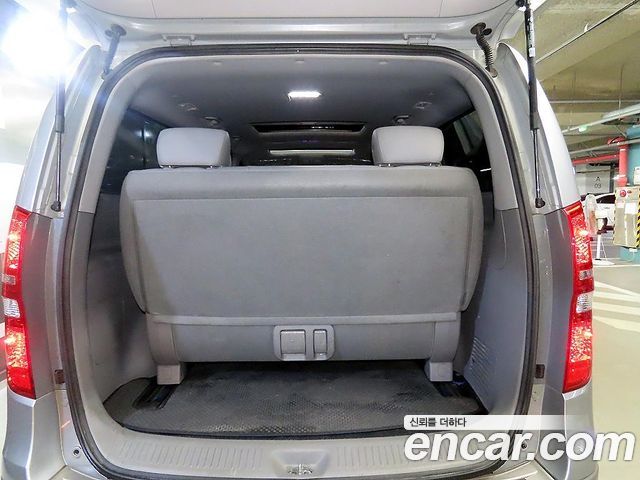 Hyundai Grand Starex Wagon 11-Seater Modern 2021 — фото 21