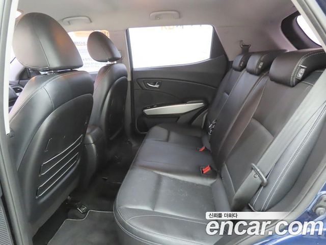 KG Mobility (SsangYong) Tivoli LX 2WD DLX 2016 — фото 6
