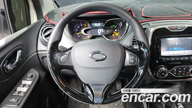 Renault Korea QM3 LE 2014 — фото 13