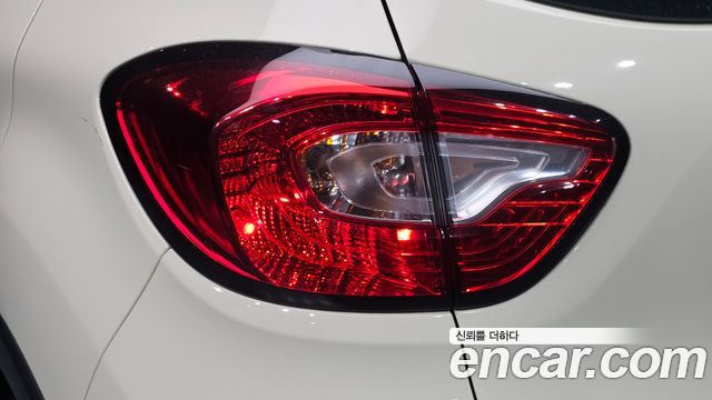 Renault Korea QM3 LE 2014 — фото 23