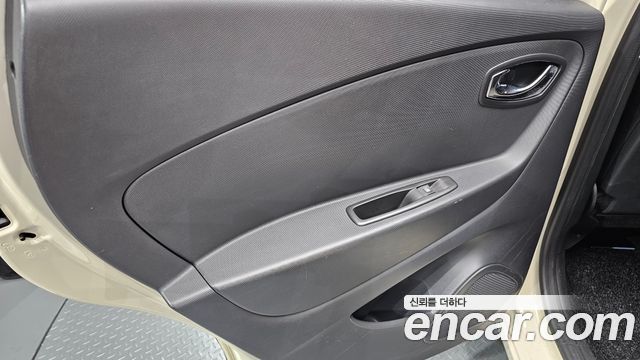 Renault Korea QM3 LE 2014 — фото 25