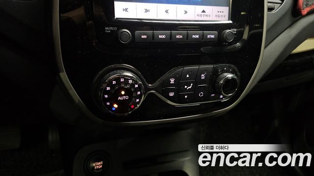 Renault Korea QM3 LE 2014 — фото 28