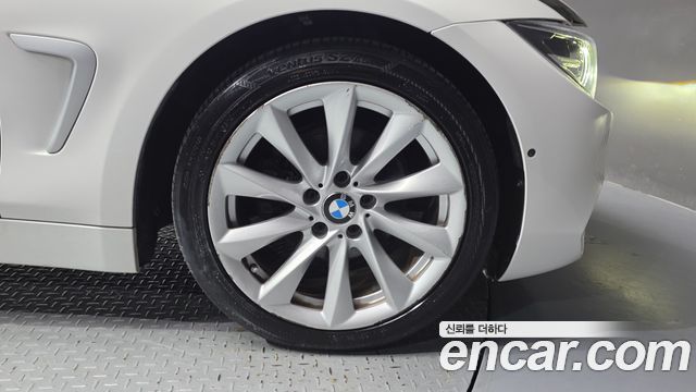 BMW 4 Series (F32) 420i Gran Coupe Special Edition 2020 — фото 21