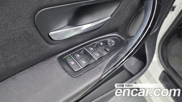 BMW 4 Series (F32) 420i Gran Coupe Special Edition 2020 — фото 30