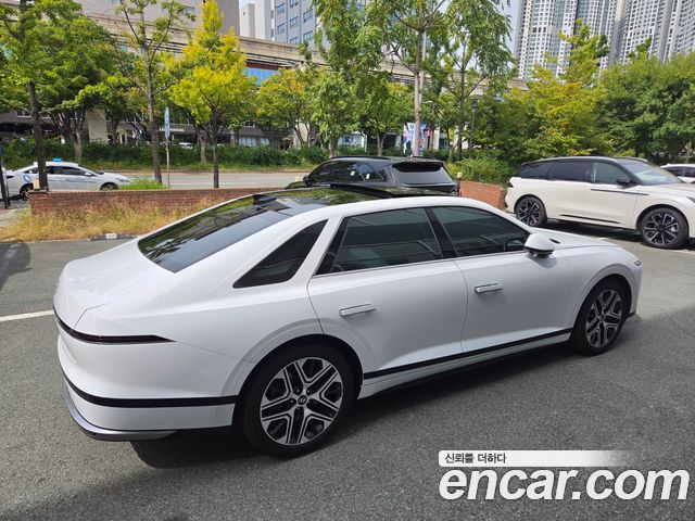 Hyundai Grandeur (GN7) 3.5 LPG 2WD Premium 2024 — фото 2