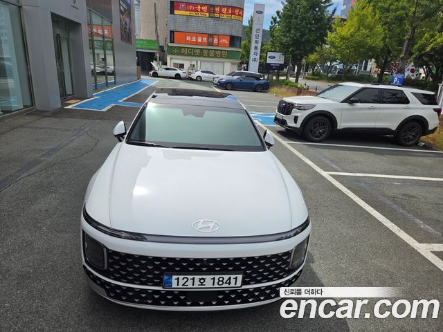 Hyundai Grandeur (GN7) 3.5 LPG 2WD Premium 2024 — фото 3