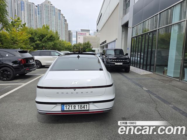 Hyundai Grandeur (GN7) 3.5 LPG 2WD Premium 2024 — фото 4