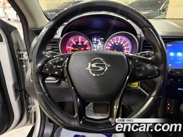 KG Mobility (SsangYong) Tivoli Air Diesel IX 2WD 2017 — фото 10