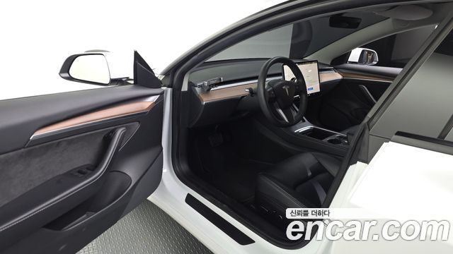 Tesla Model 3 Long Range AWD 2021 — фото 10