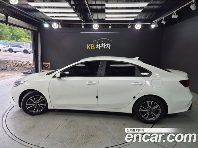 Kia K3 (II) 1.6 Trendy 2023 — фото 7