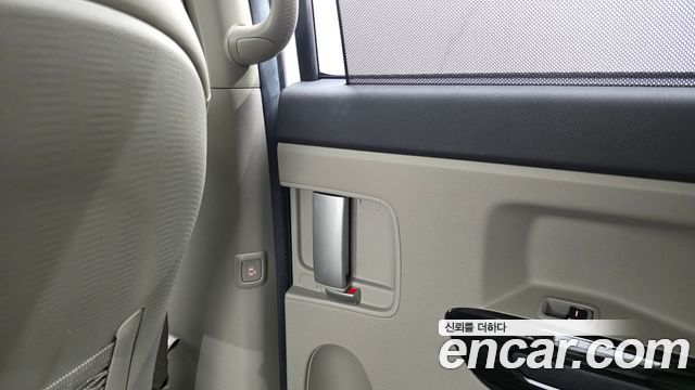Kia Carnival Gasoline 7-Seater Limousine President 2019 — фото 32