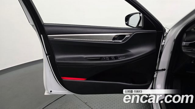 Hyundai Grandeur (IG) 3.0 LPi Rent Car Premium 2022 — фото 24