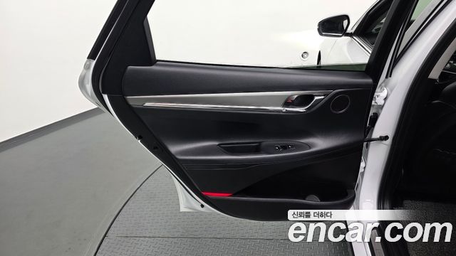 Hyundai Grandeur (IG) 3.0 LPi Rent Car Premium 2022 — фото 25