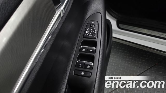 Hyundai Grandeur (IG) 3.0 LPi Rent Car Premium 2022 — фото 30