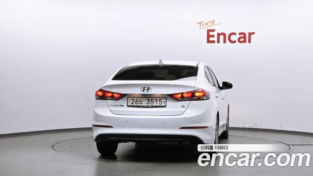 Hyundai Avante (AD) 1.6 GDI Value Plus 2018 — фото 4