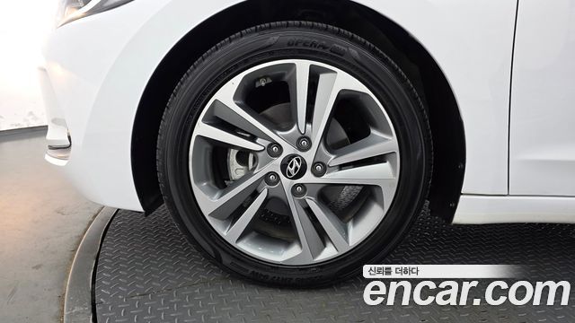 Hyundai Avante (AD) 1.6 GDI Value Plus 2018 — фото 5