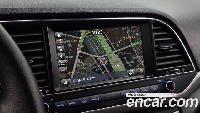 Hyundai Avante (AD) 1.6 GDI Value Plus 2018 — фото 13
