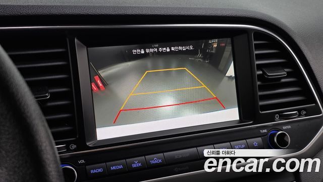 Hyundai Avante (AD) 1.6 GDI Value Plus 2018 — фото 14