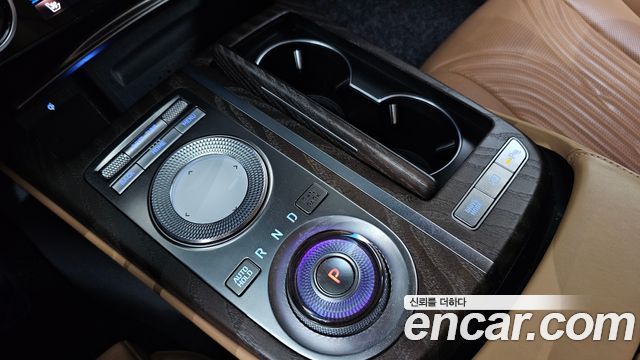 Genesis G80 (RG3) Gasoline 2.5 Turbo AWD 2022 — фото 9