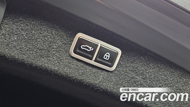 Genesis G80 (RG3) Gasoline 2.5 Turbo AWD 2022 — фото 19