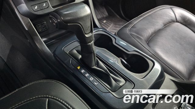 Chevrolet Real New Colorado 3.6 Z71-X Midnight 4WD 2021 — фото 9