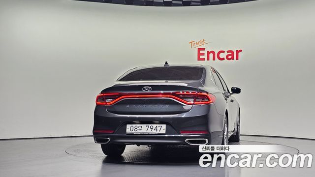 Hyundai Grandeur (IG) 2.4 Premium 2018 — фото 4