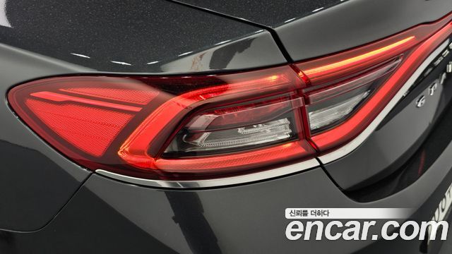 Hyundai Grandeur (IG) 2.4 Premium 2018 — фото 23