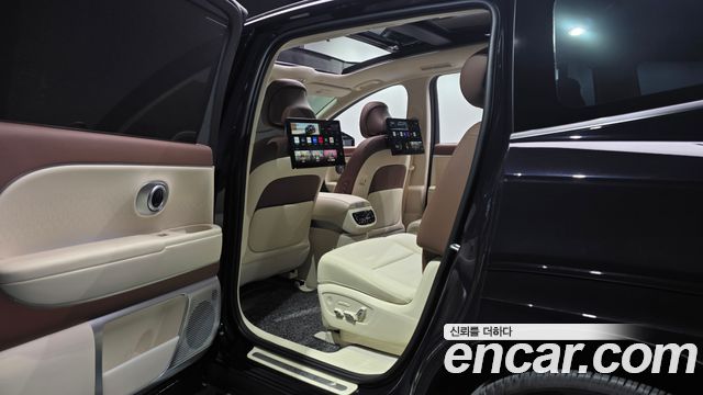 Hyundai Ioniq 9 Performance Type AWD 6-Seater Calligraphy 2025 — фото 11