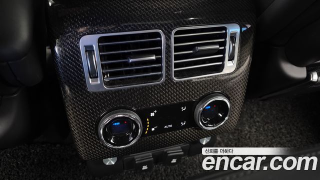 Land Rover Range Rover (IV) 5.0 SC SV AB Dynamic SWB 2019 — фото 18