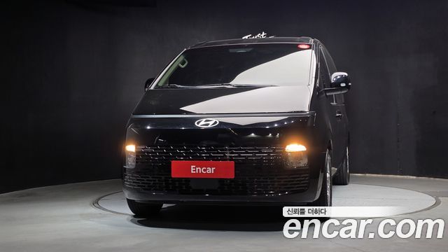 Hyundai Staria Tourer 11-Seater Modern 2025 — фото 3