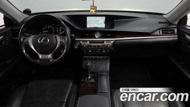 Lexus ES350 Executive XV60 2015 — фото 7