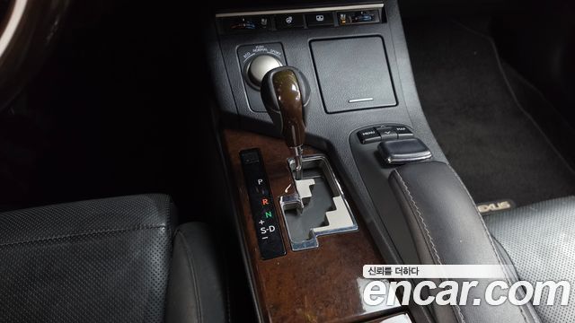 Lexus ES350 Executive XV60 2015 — фото 9