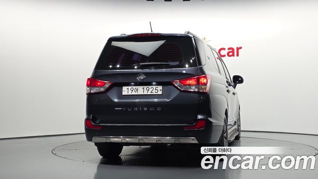 KG Mobility (SsangYong) Korando Turismo 4WD TX 9-seater 2017 — фото 4