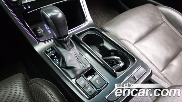 Hyundai Grandeur (IG) 2.4 Premium Special 2017 — фото 9