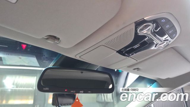 Hyundai Grandeur (IG) 2.4 Premium Special 2017 — фото 18