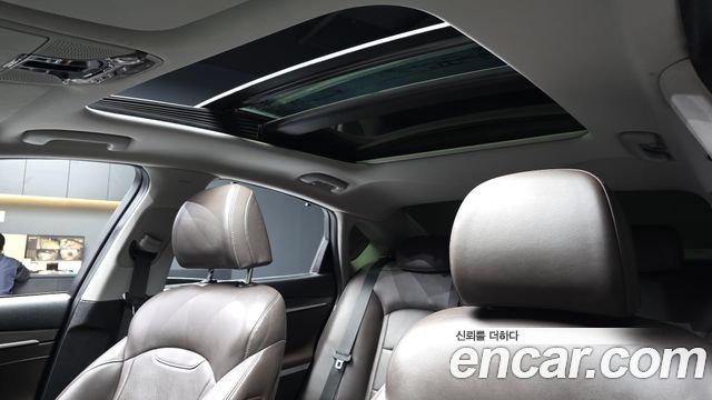 Hyundai Grandeur (IG) 2.4 Premium Special 2017 — фото 19