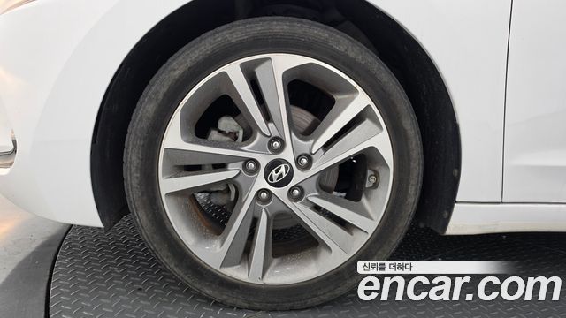 Hyundai Avante (AD) 1.6 GDI Value Plus 2017 — фото 5