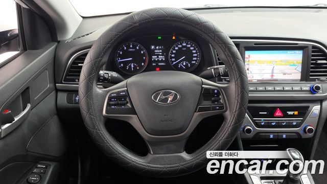 Hyundai Avante (AD) 1.6 GDI Value Plus 2017 — фото 13